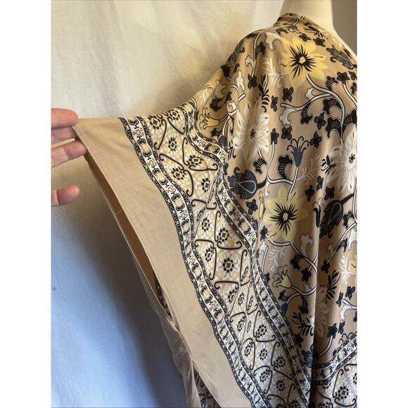 Boho Floral Kimono Ruana Wrap Long Draped Open Front Shawl Lightweight Tan EUC - Picture 2 of 8